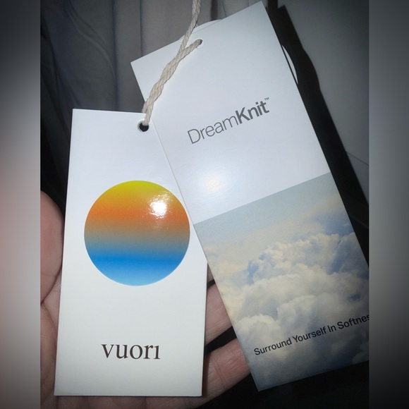 Brand New Size Medium with Tags Vuori Milkweed Heather Boyfriend Sweatpant - Picture 4 of 4